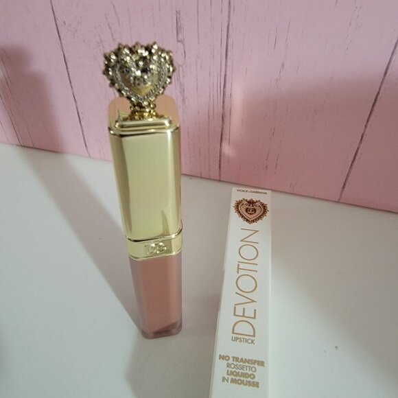 DOLCE GABBANA Everkiss Devotion Liquid Lipstick Mousse with Box - Picture 8 of 15